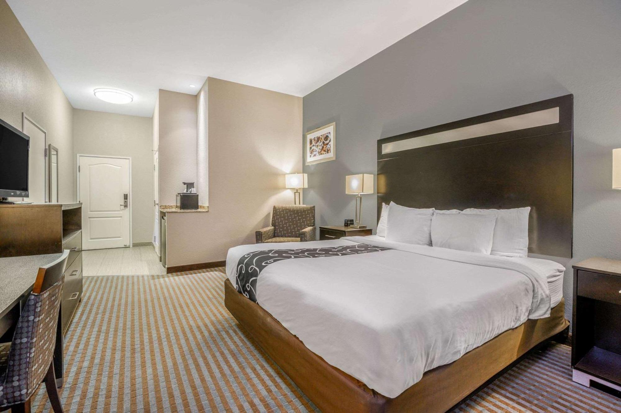 La Quinta Inn & Suites Casino And Bar By Wyndham Glendive Kamer foto